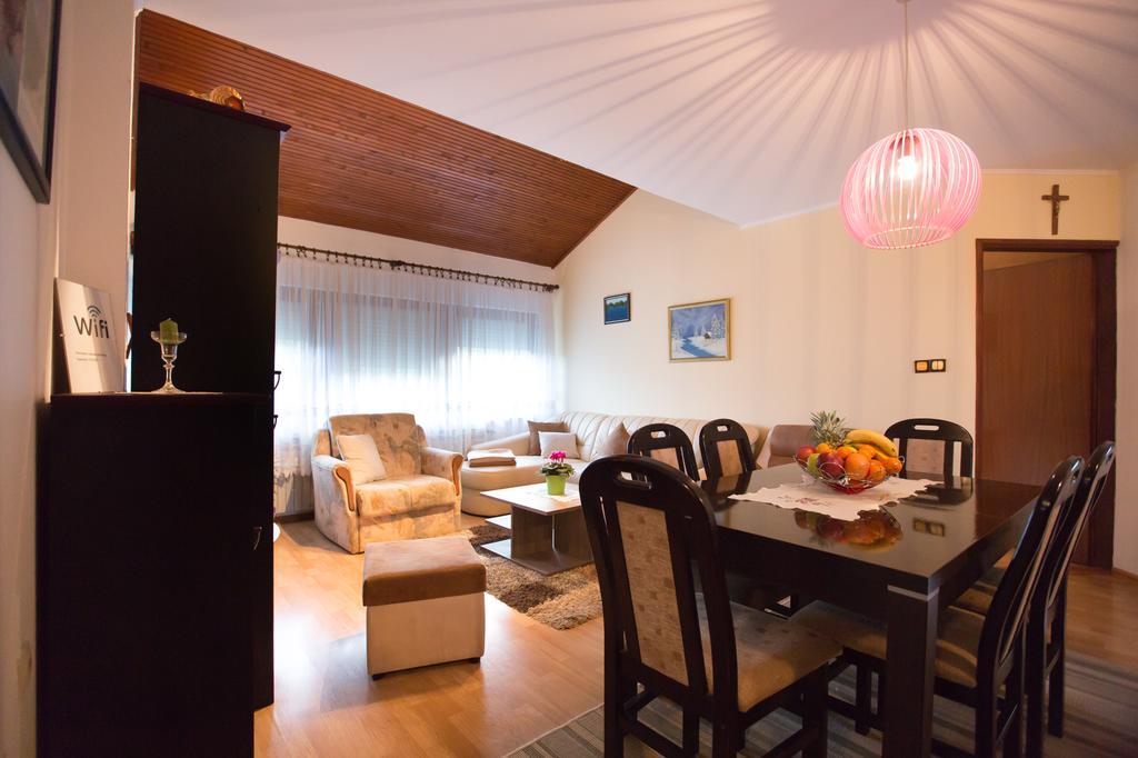Apartman Belin Ogulin Eksteriør billede